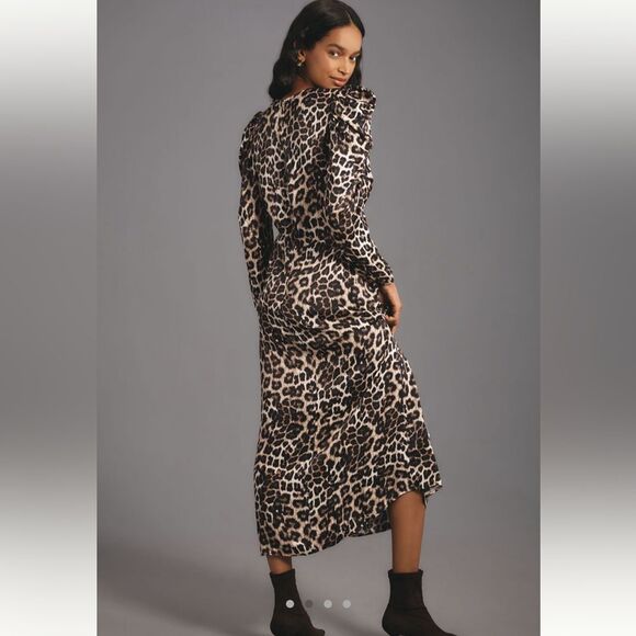 NWT FARM RIO LEOPARD PRINT MAXI MIDI DRESS DEEP V-NECK WOMENS SIZE MEDIUM - Picture 2 of 13